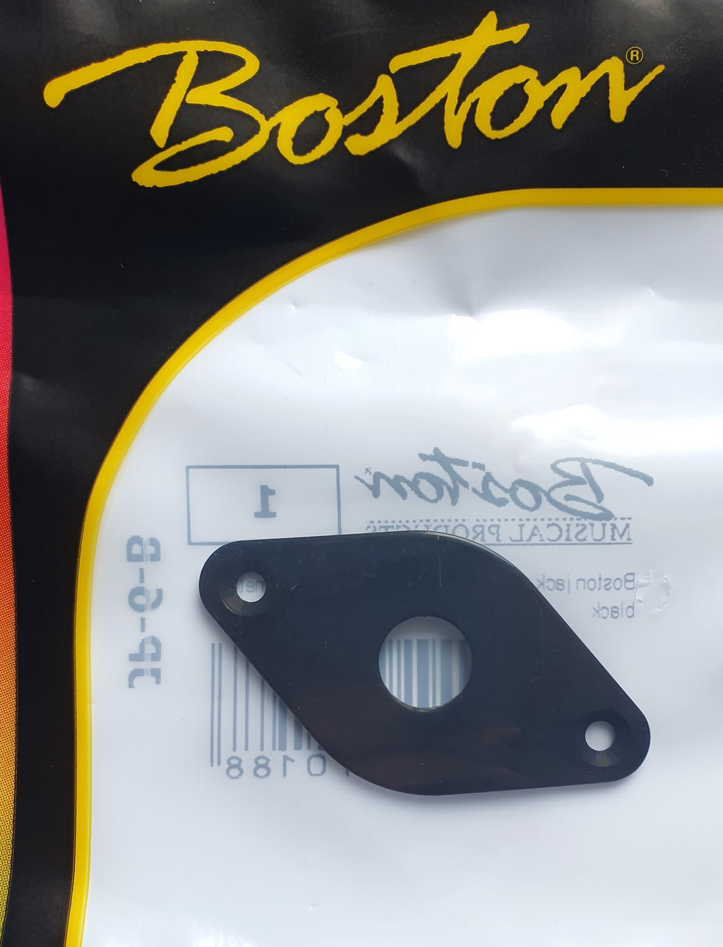 Boston Buchsenblech "Diamond"-Shape, gebogen, jack plate, Black