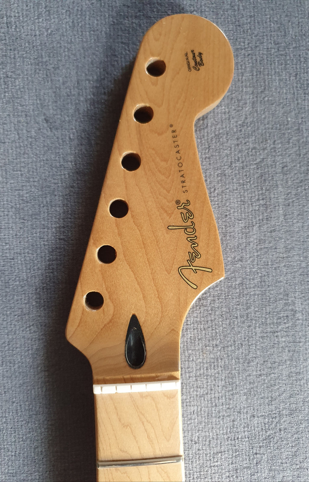 Fender® Genuine Replacement Neck Satin Roasted Maple f. Strat, 12" 22 Bünde