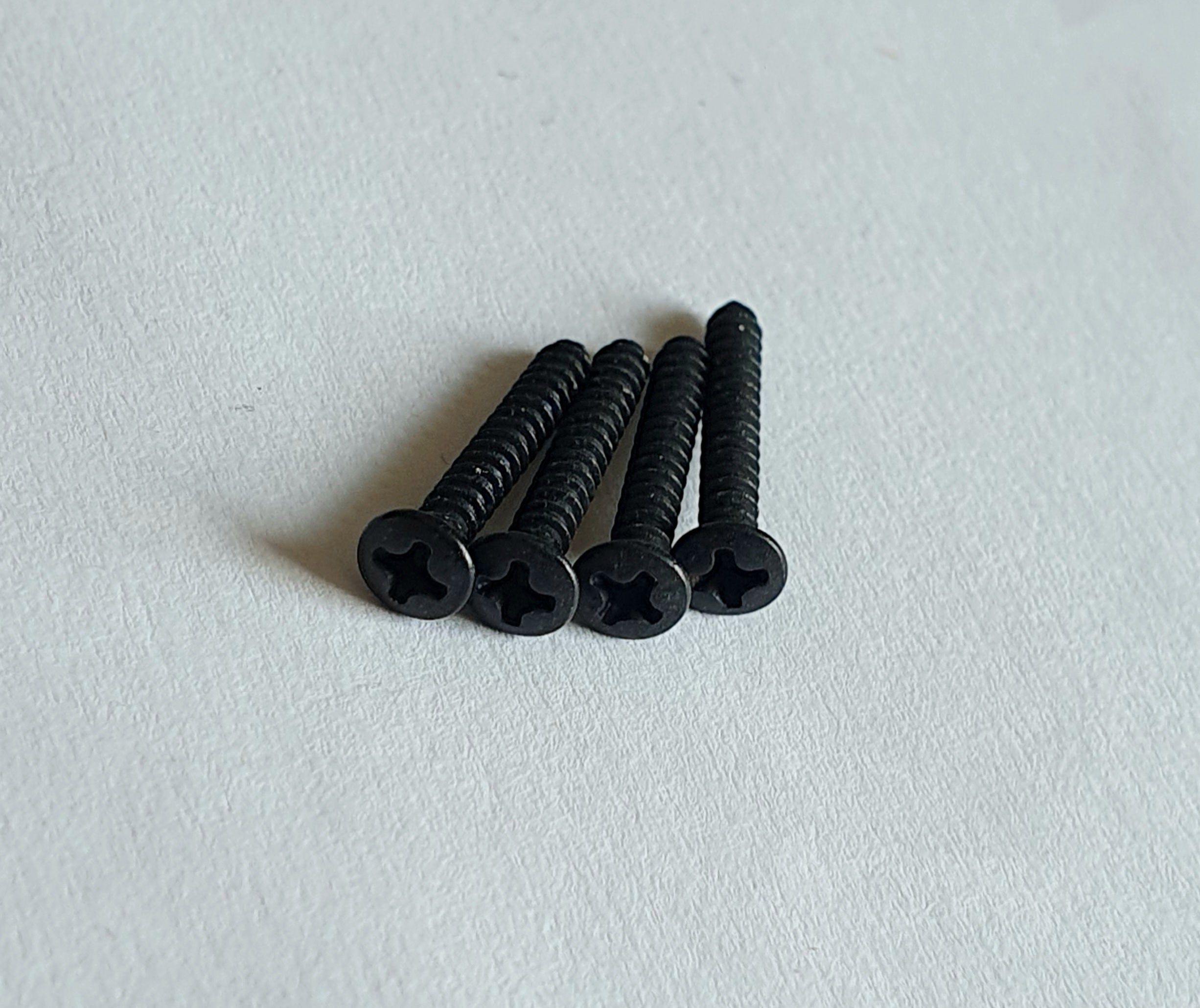 4 göldo Humbucker Rahmenschrauben, lang schwarz
