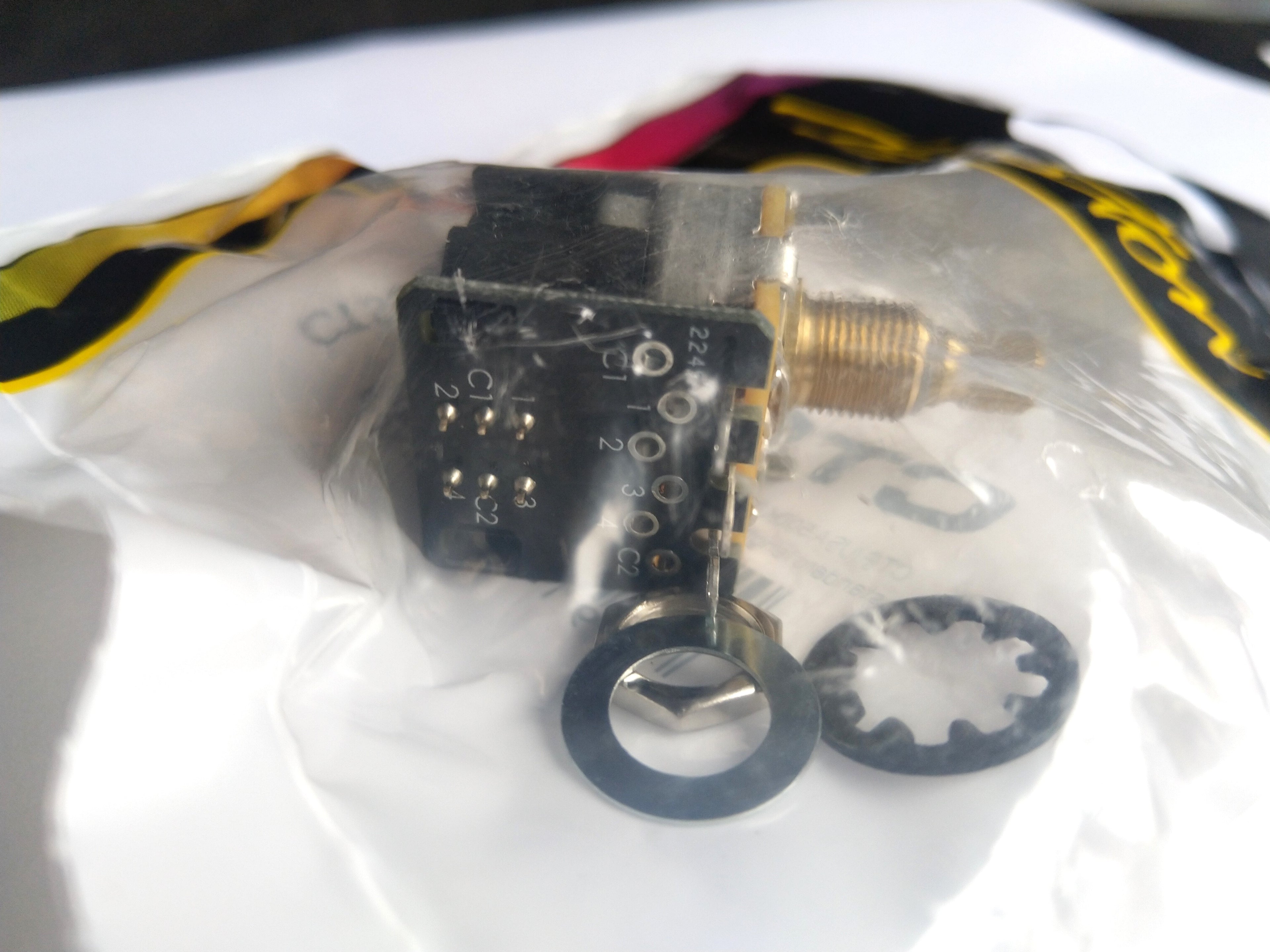 CTS DPDTS Premium Push-Pull Poti Potentiometer 500 kOhm, A log.