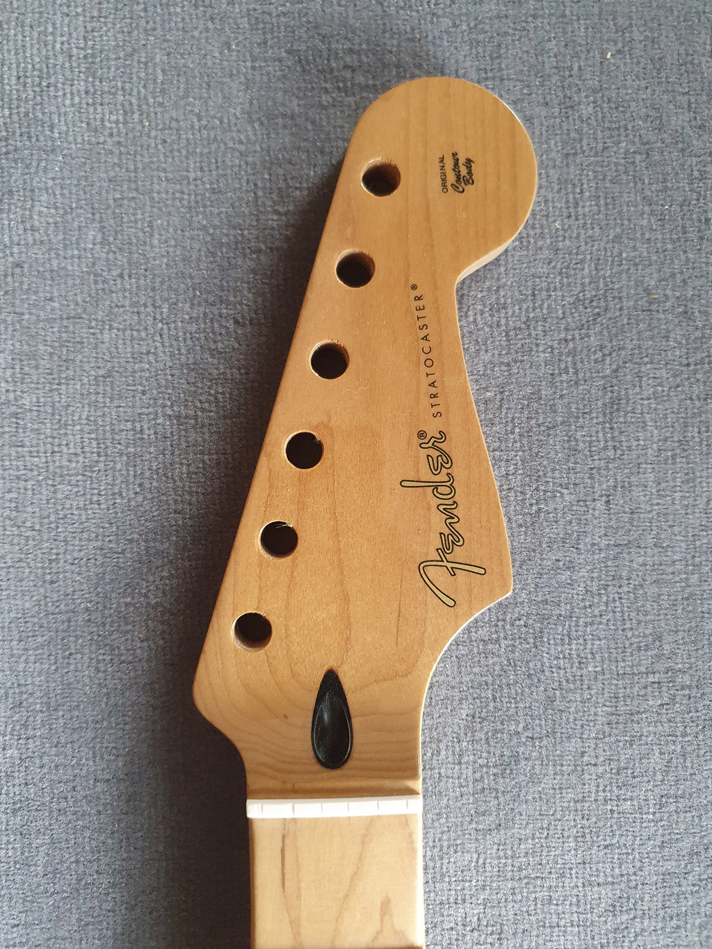 Fender® Genuine Replacement Neck Satin Roasted Maple f. Strat, 12" 22 Bünde