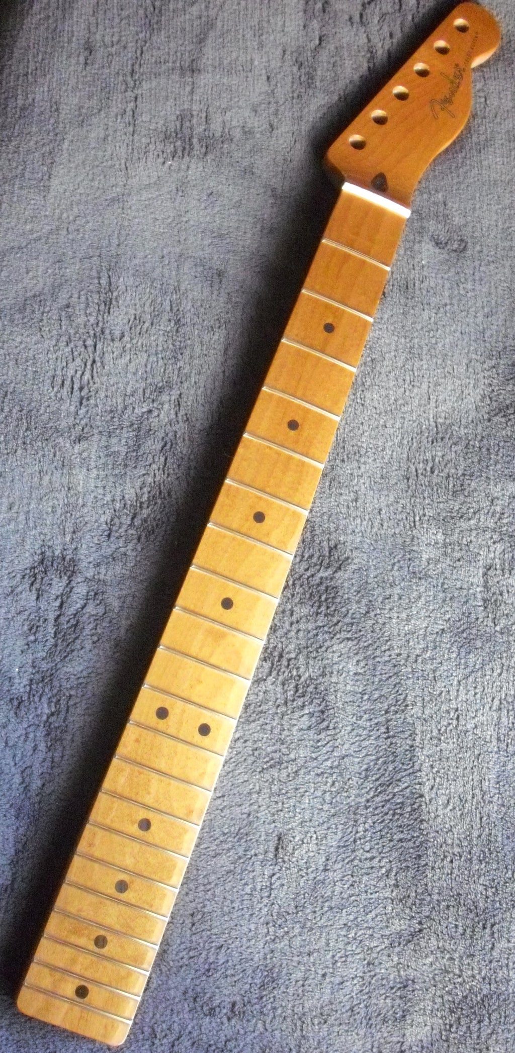 Fender® Genuine Replacement Neck Roasted Maple f. Tele, 9.5" 21 Bünde