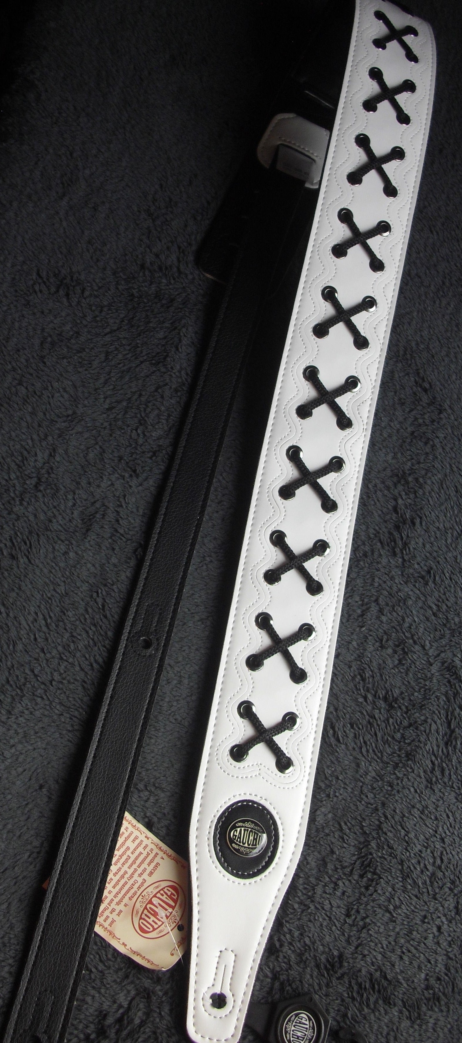 Gitarrengurt Gaucho Buffalo Lace Series guitar strap weiß mit Schnürung