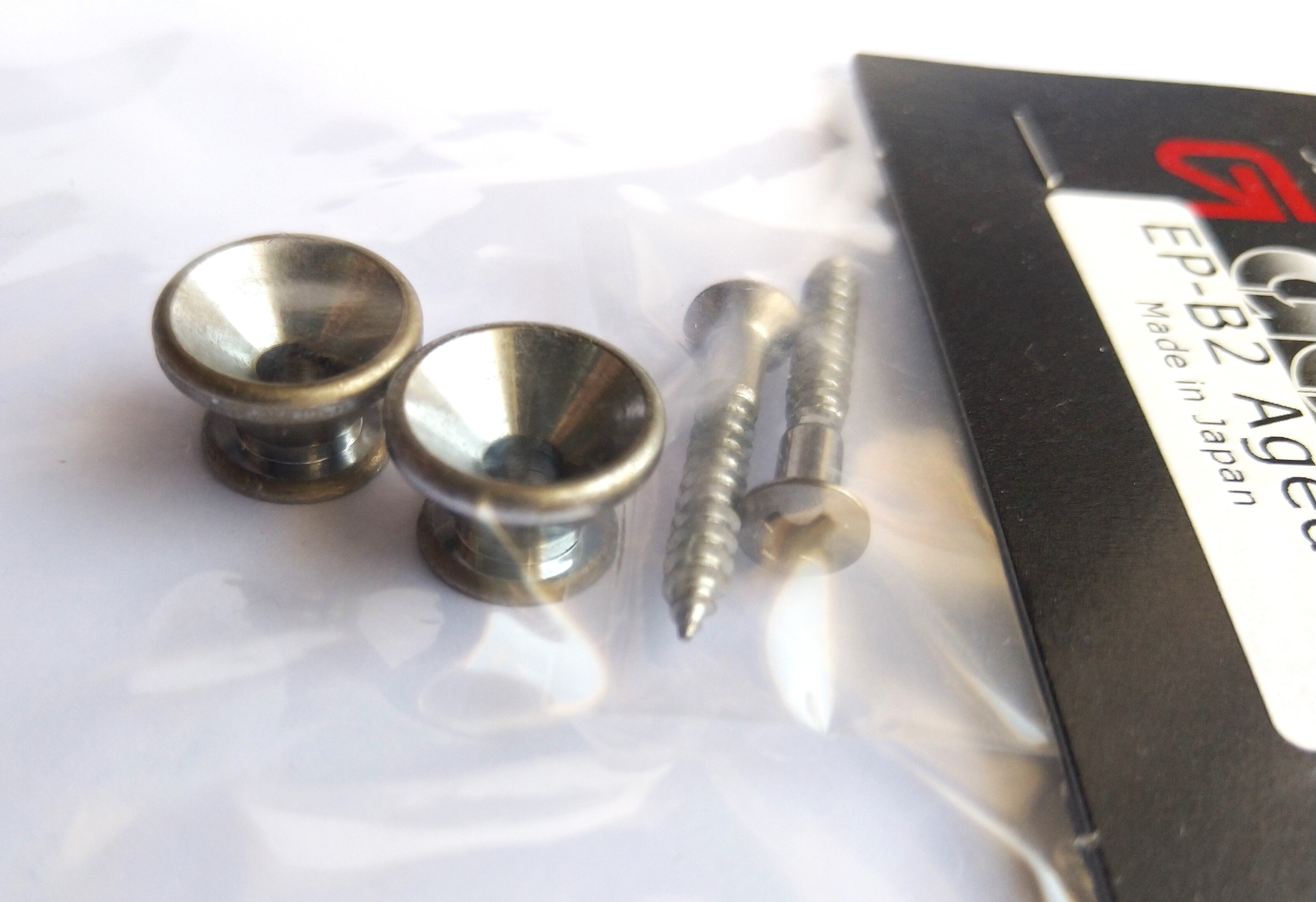 Gotoh Relic F-type Gurtknöpfe Gurtpins / Aged Chrome