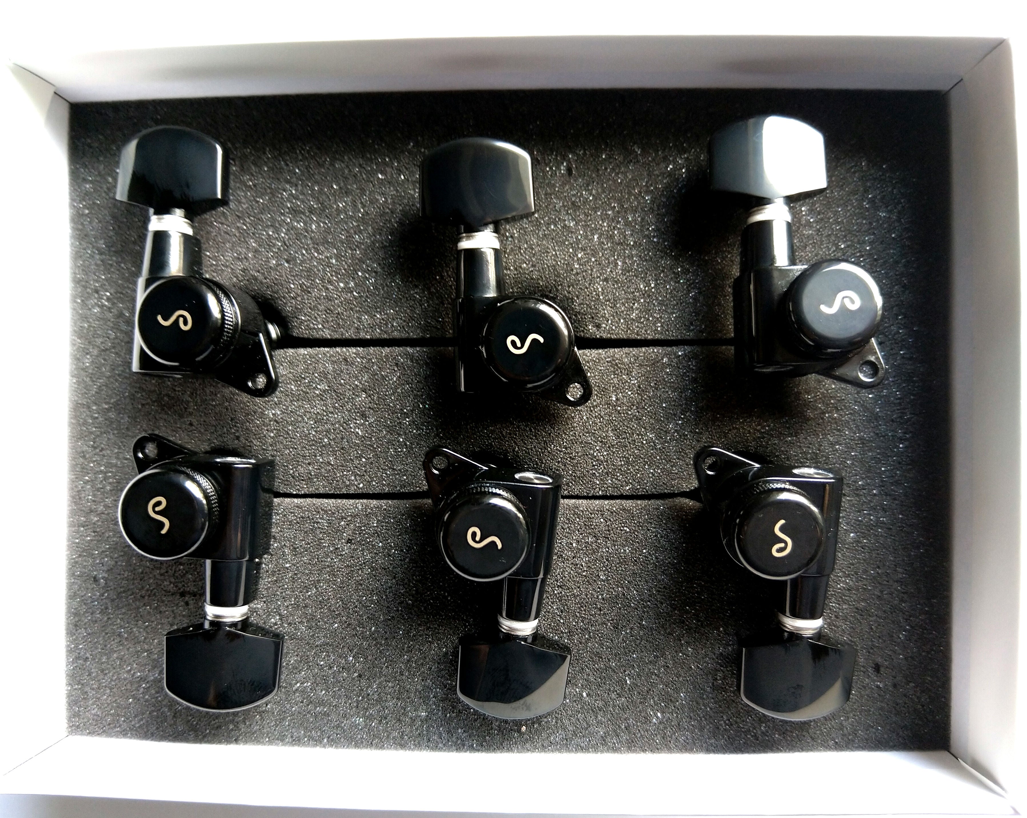 Schaller M6 Locking Tuners 135° Mechaniken 6 links Black