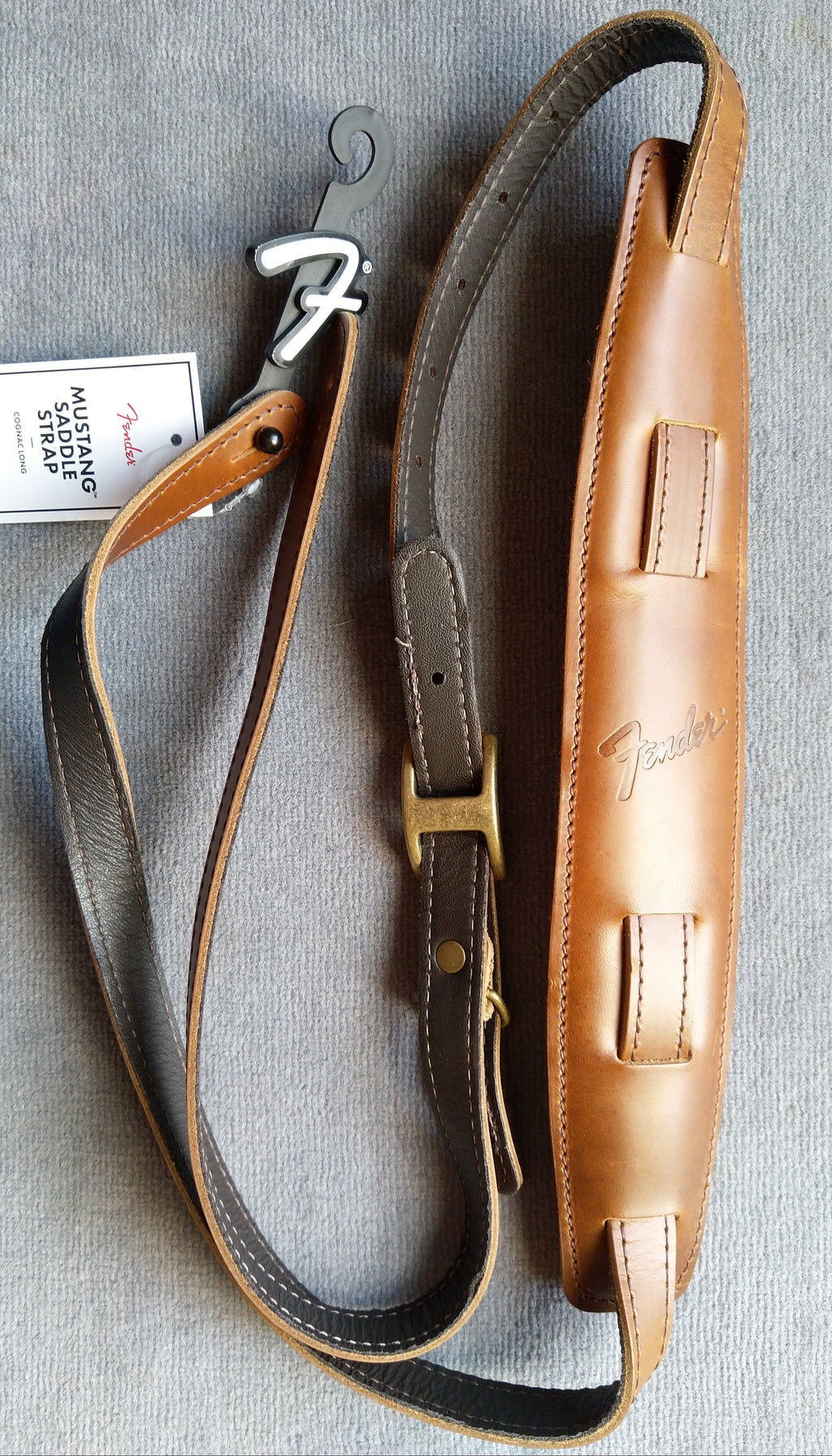 Fender® Gitarrengurt Mustang Saddle Strap Cognac