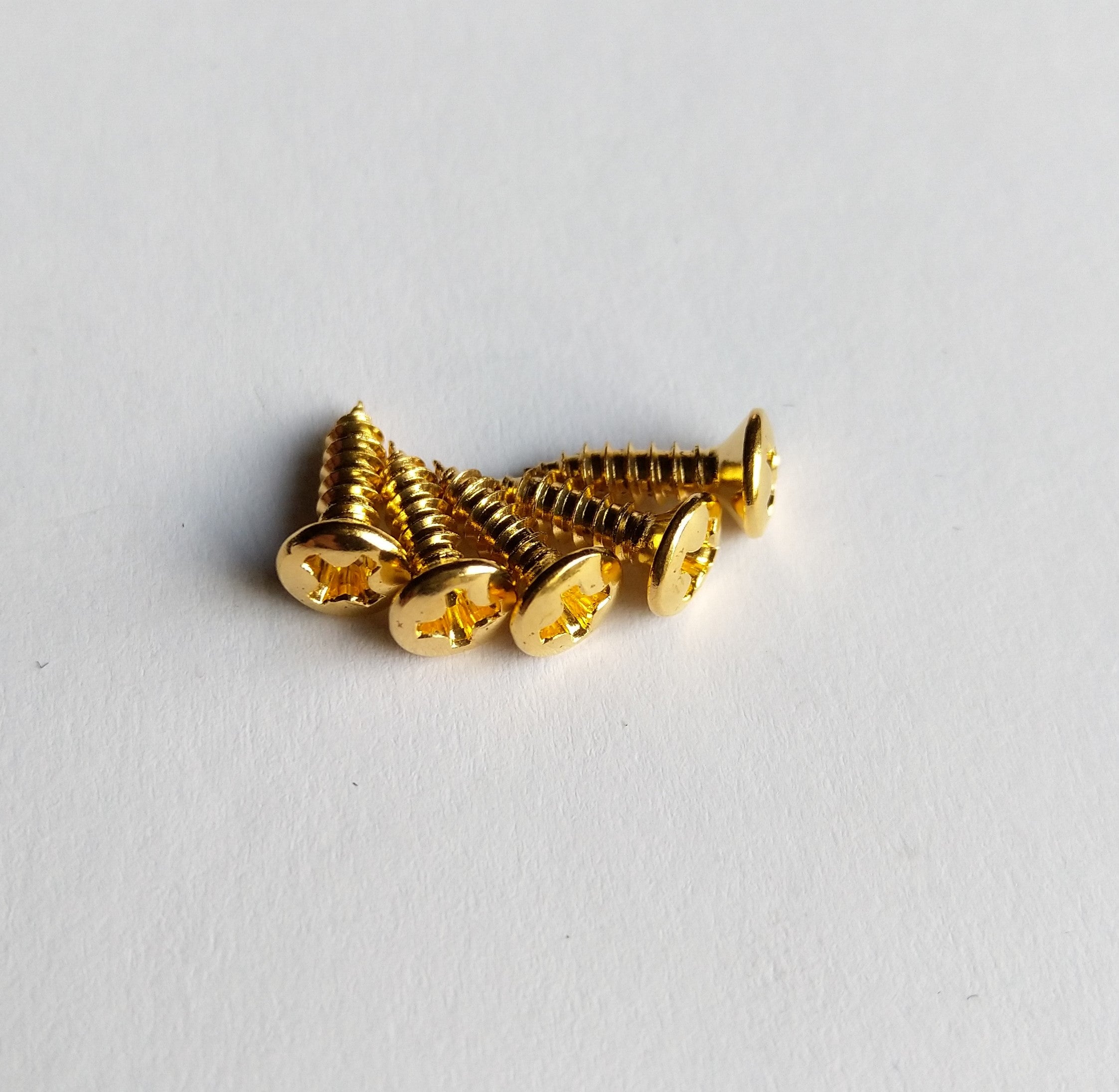5 göldo Pickguard-Schrauben, F-Style gold
