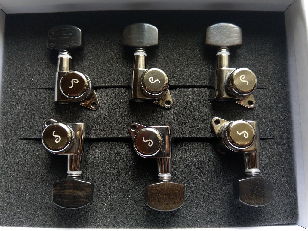 Schaller M6 Locking Tuners 135° 6 links Ruthenium small Ebony buttons (Kopie)
