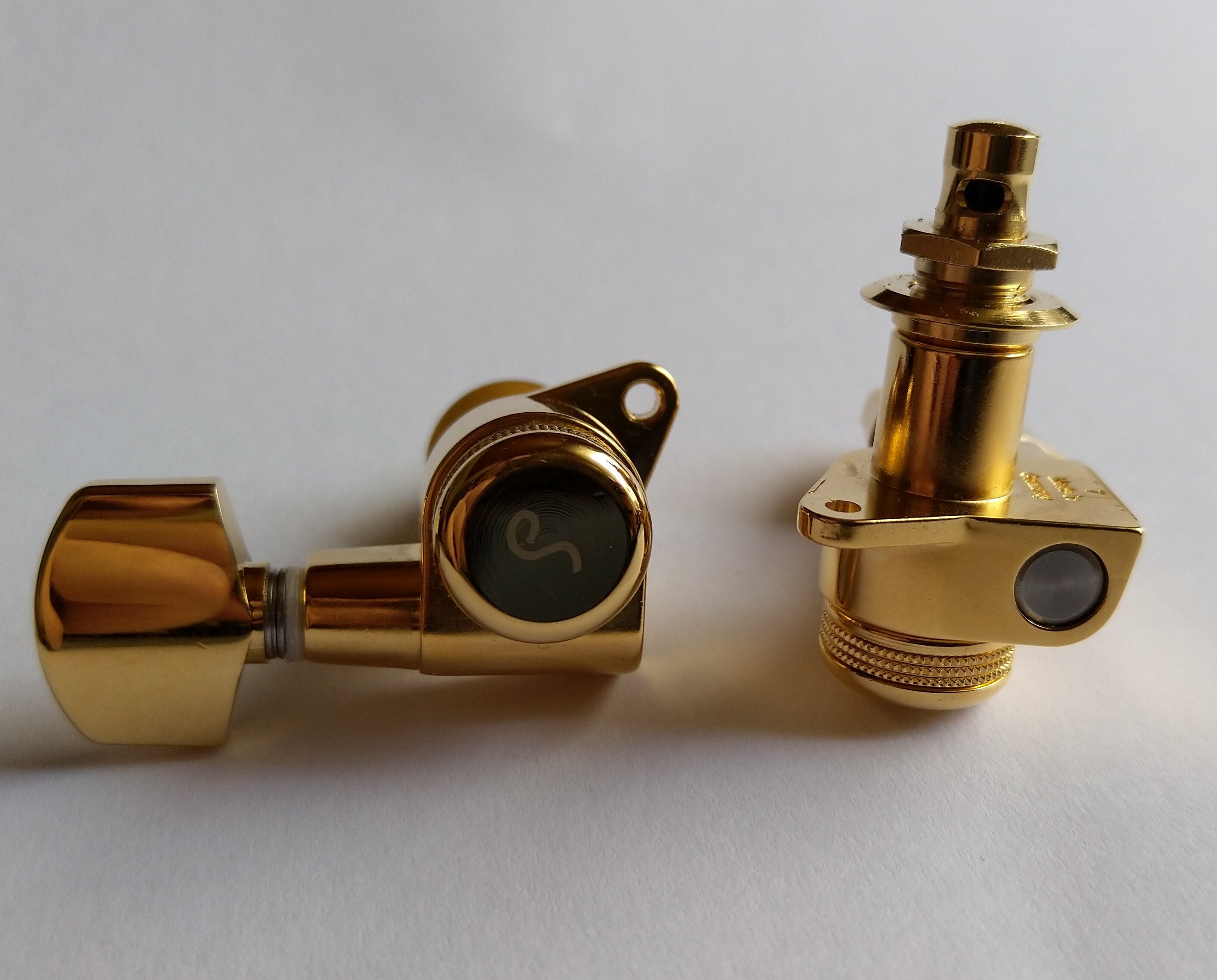 Schaller M6 Locking Tuners 135° Mechaniken 6 links Gold