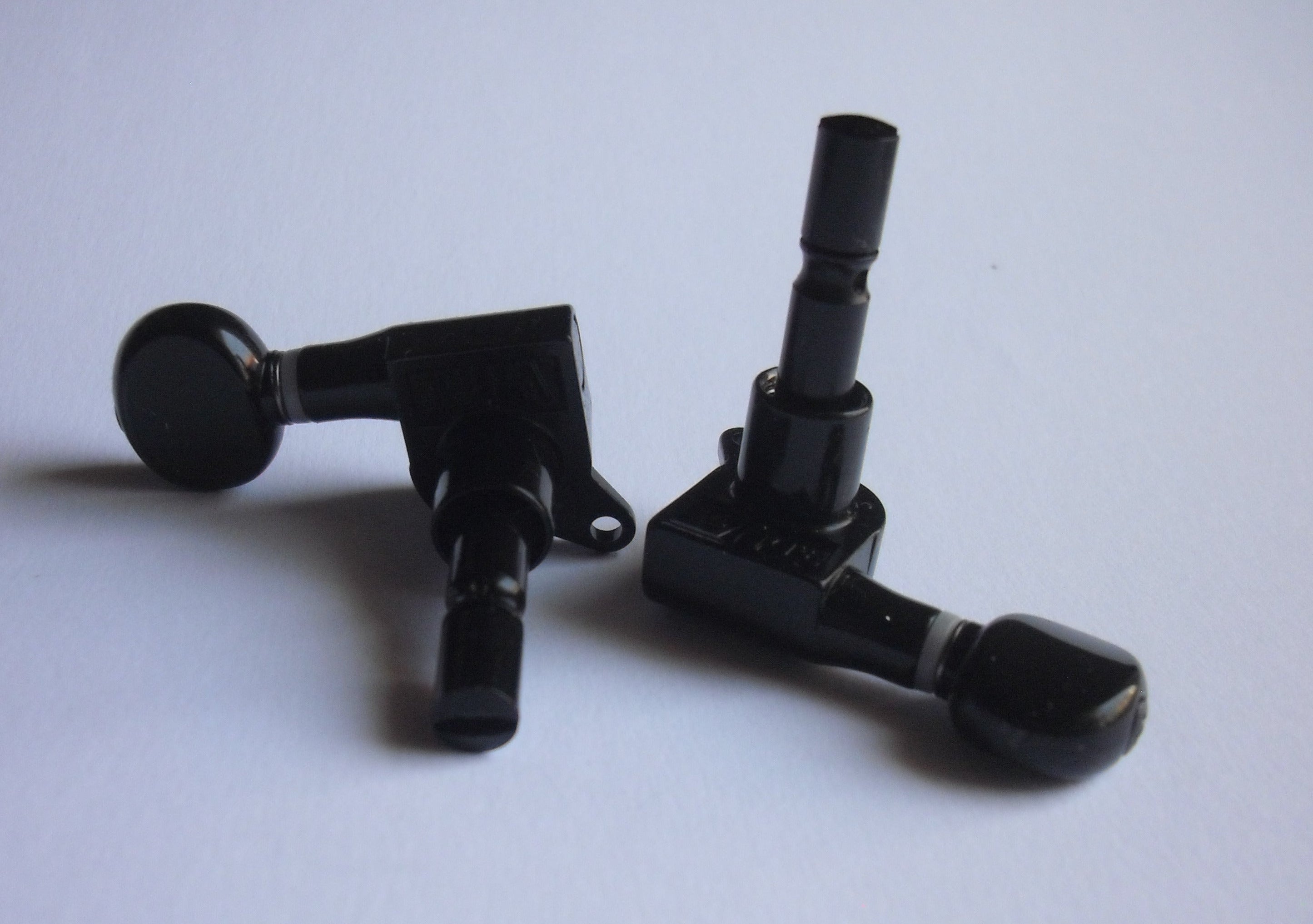 Kluson Modern "TopLock" / Oval / 6 L black