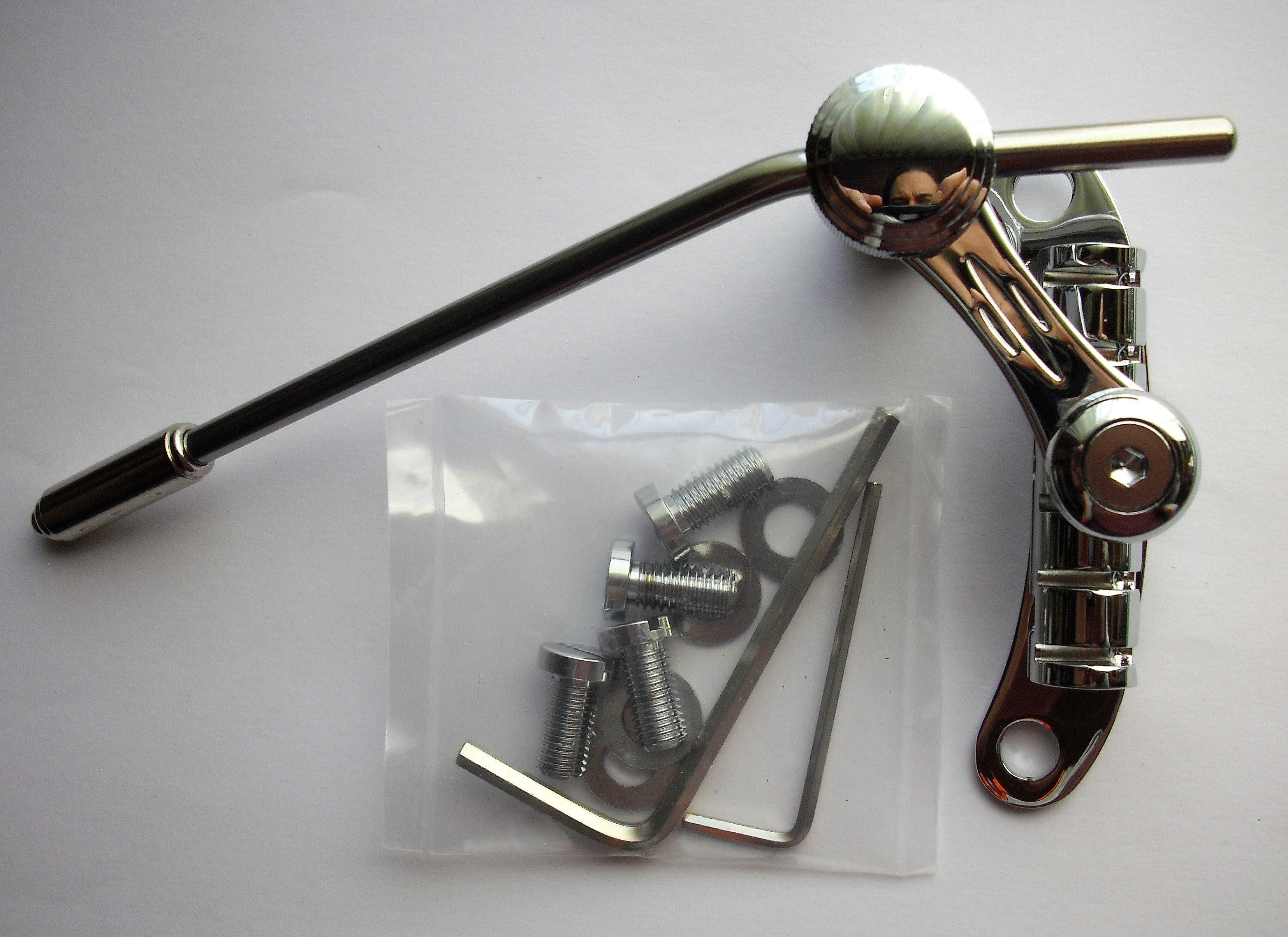 Duesenberg Les Trem II, G-Style Tremolo Chrome