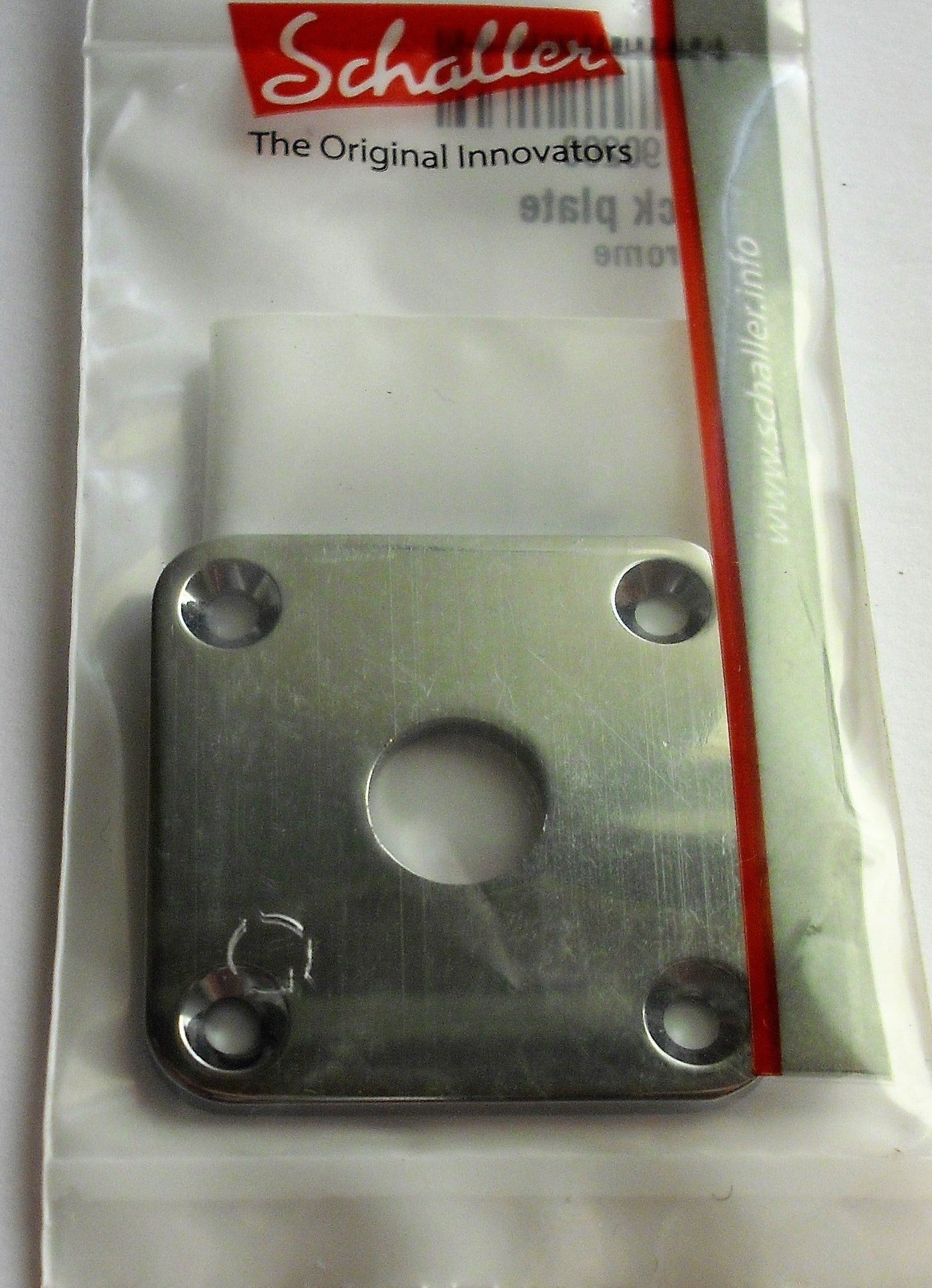 Schaller 4-Loch Buchsenblech Jack-Plate, gebogen Chrome inkl. Schrauben