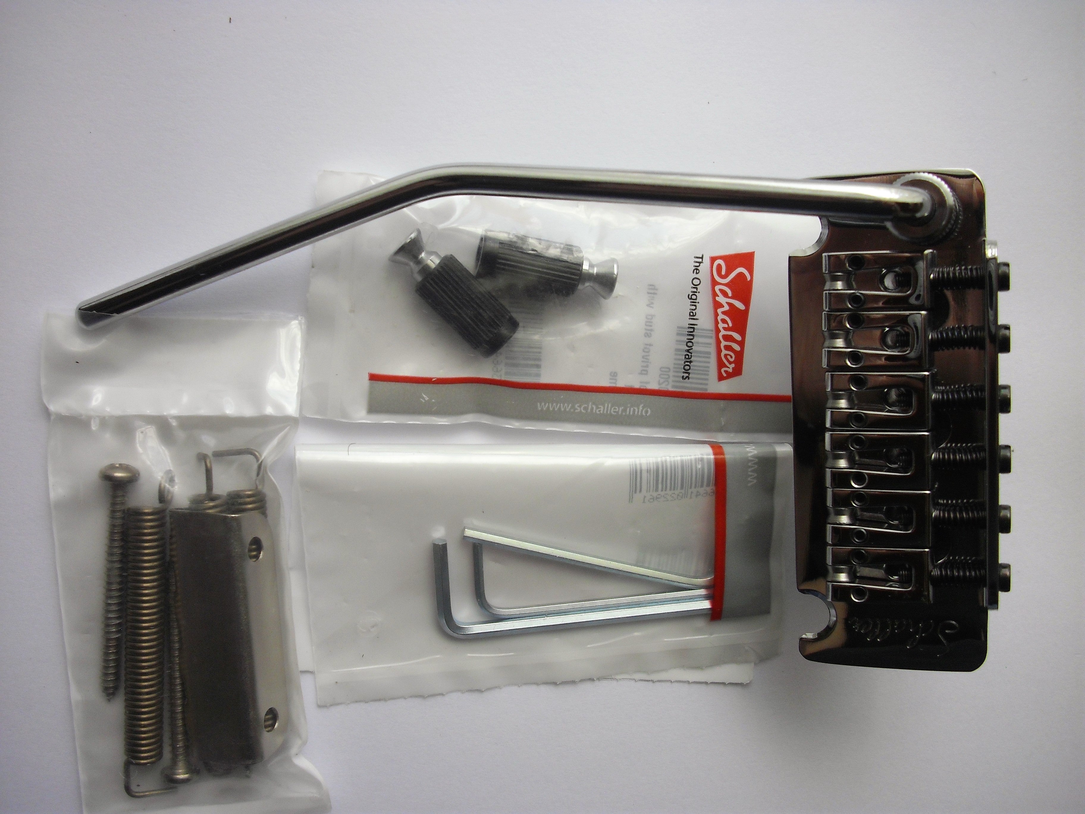 Schaller Vintage Tremolo-System Chrome